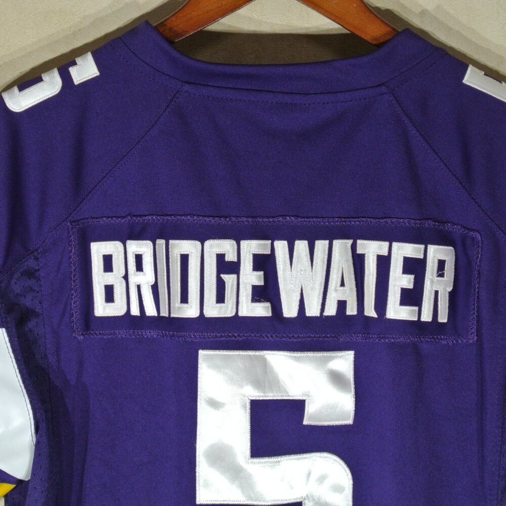 Youth NFL On Field Minnesota Vikings Jersey - #5 Teddy Bridgewater - Size XL